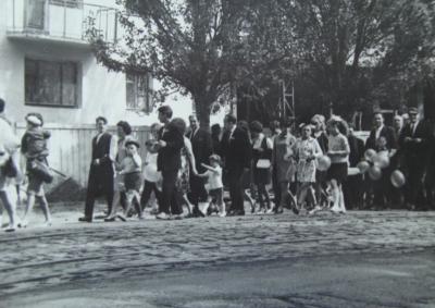 Прикрепленное изображение: пр.Кирова. Демонстрация 1.jpg